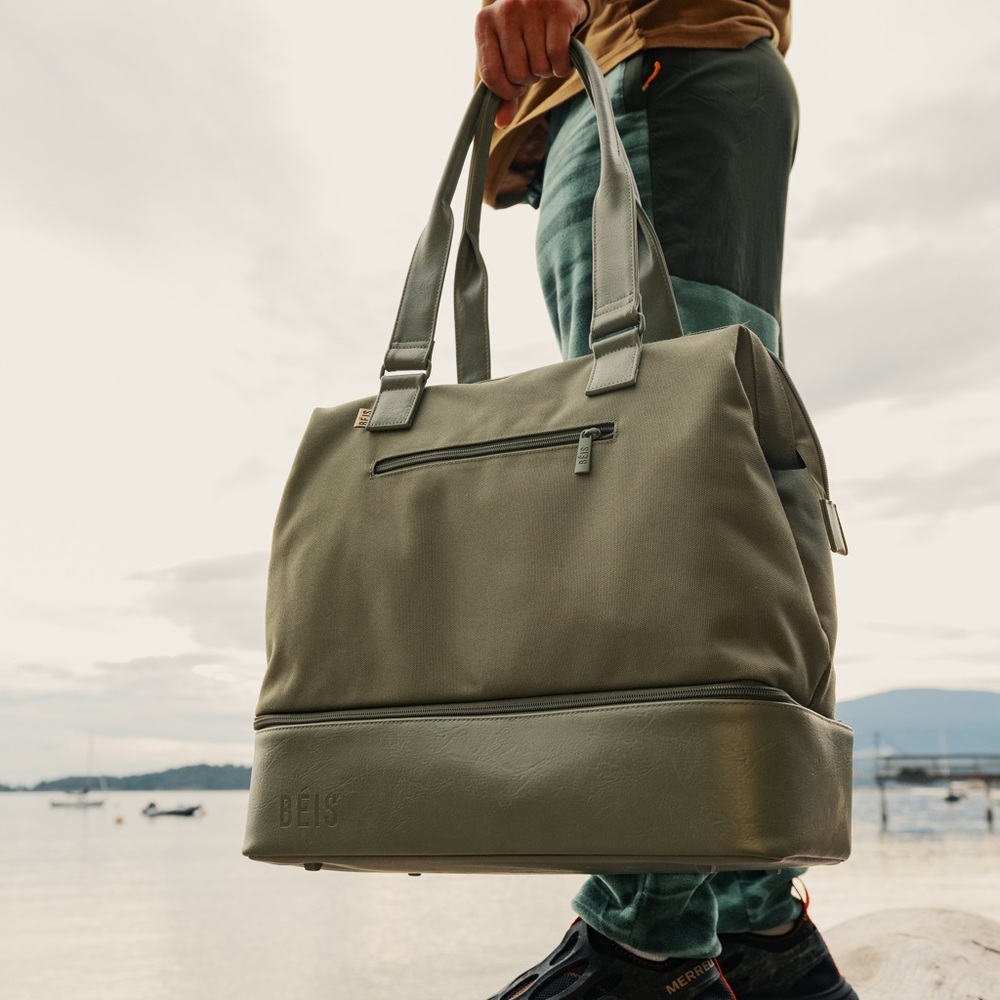 BEIS - THE MINI WEEKENDER IN OLIVE
